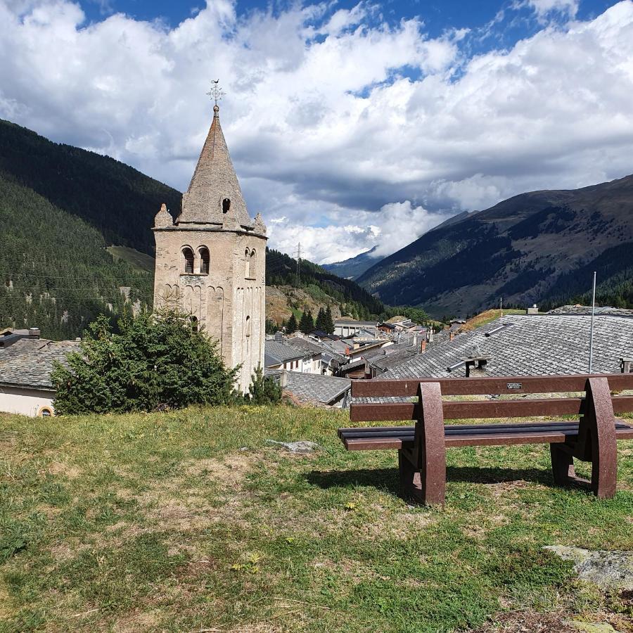 Ferienwohnung Bourg-Saint-Pierre : Le Cachet D'Antan Exterior foto