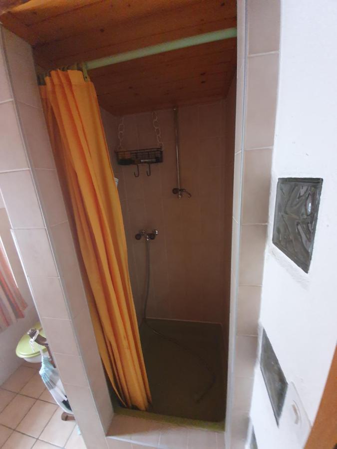 Ferienwohnung Bourg-Saint-Pierre : Le Cachet D'Antan Exterior foto