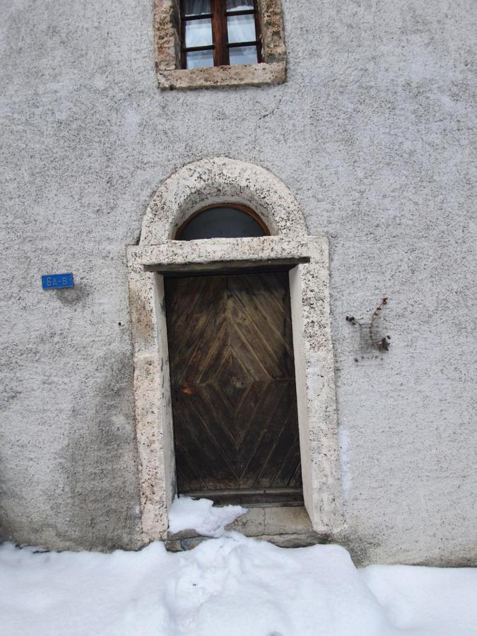 Ferienwohnung Bourg-Saint-Pierre : Le Cachet D'Antan Exterior foto